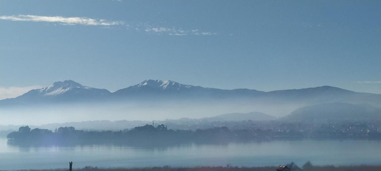 Montana Lake View Ioannina Extérieur photo